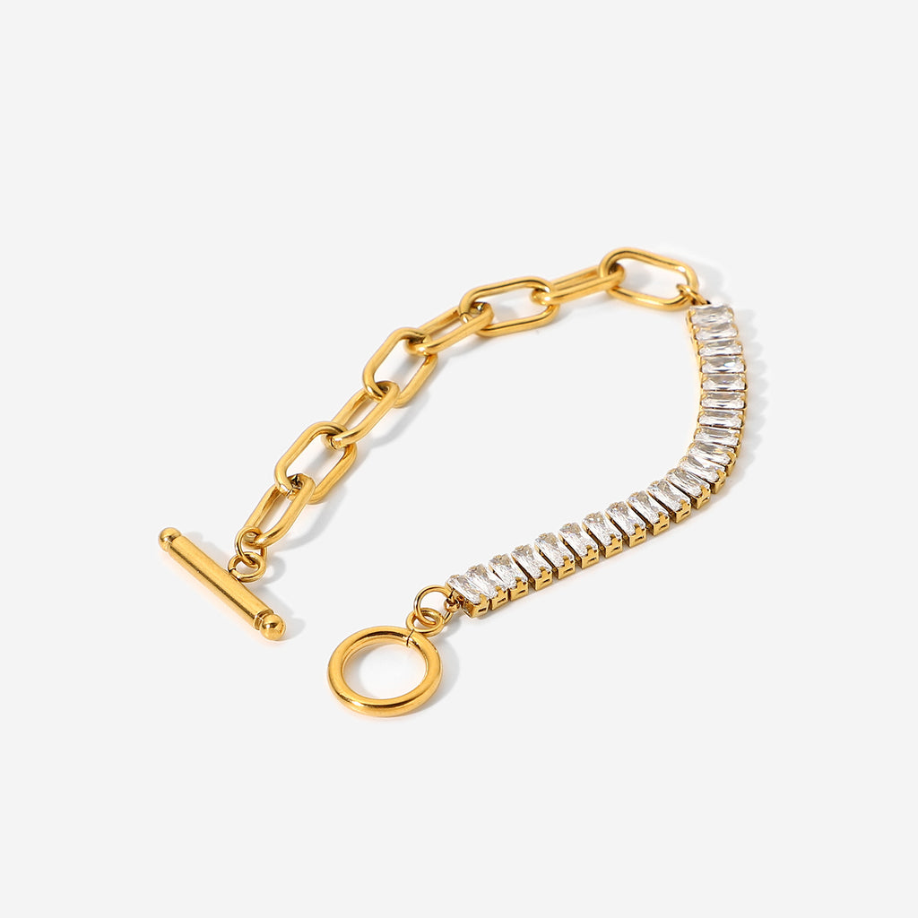 18K Gold Exaggerated OT Buckle Design Bracelet