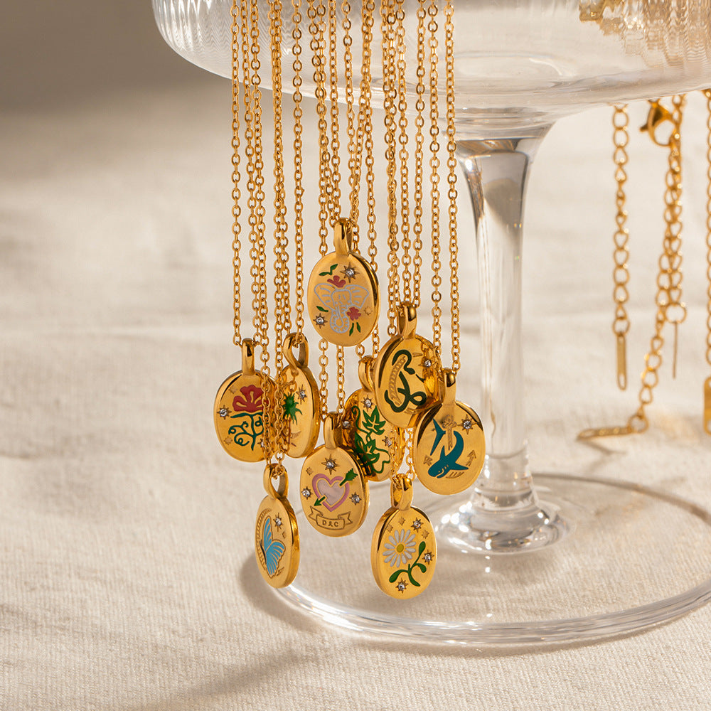 18K Gold Exquisite Simple Enamel Advanced Design Versatile Pendant Necklace
