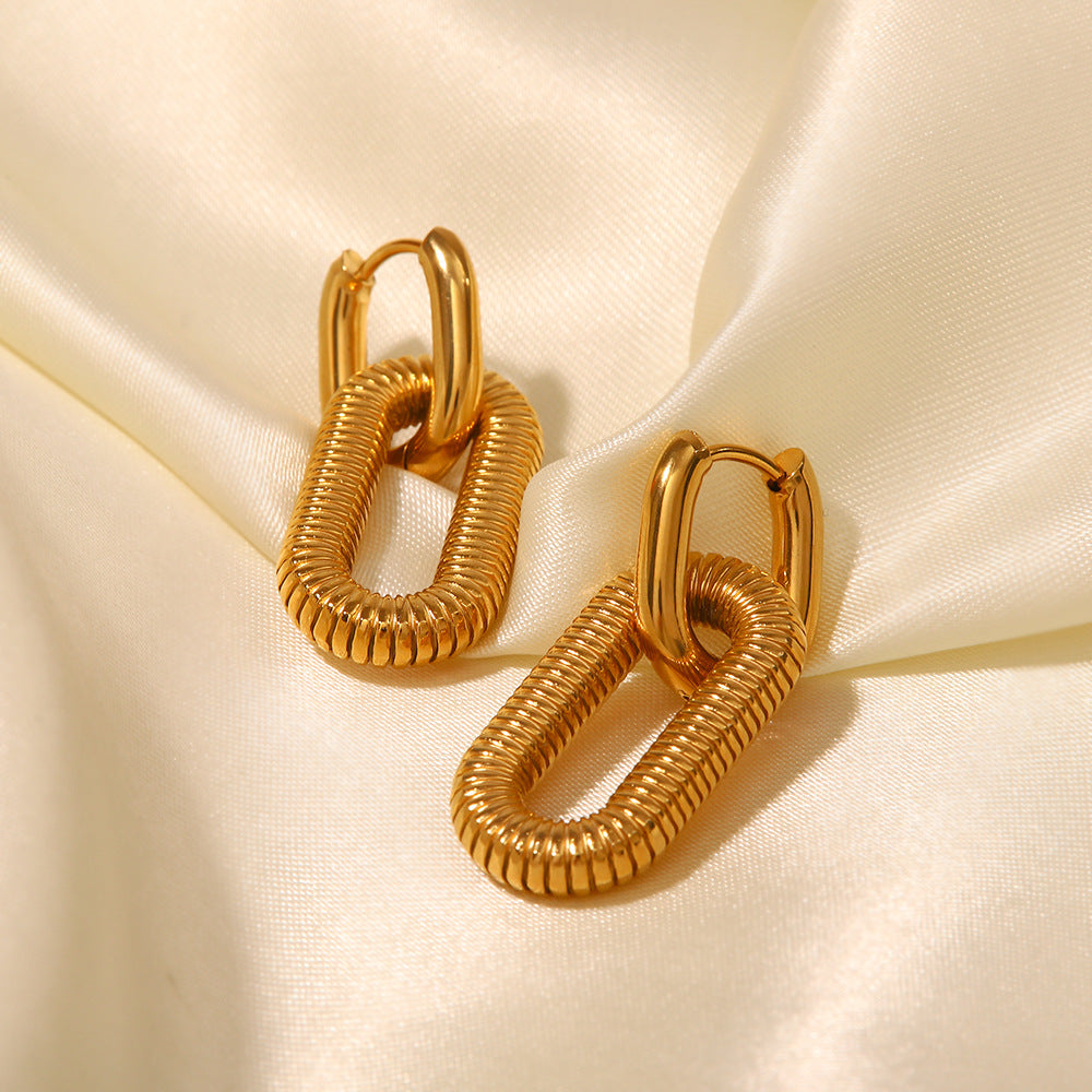 18K Gold Exquisite Fashion Chain Pendant Design Versatile Earrings